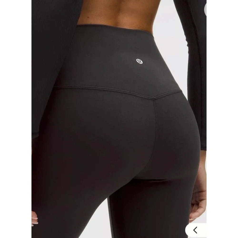 Women's size 6 Lululemon Align HR (high-rise) 25
